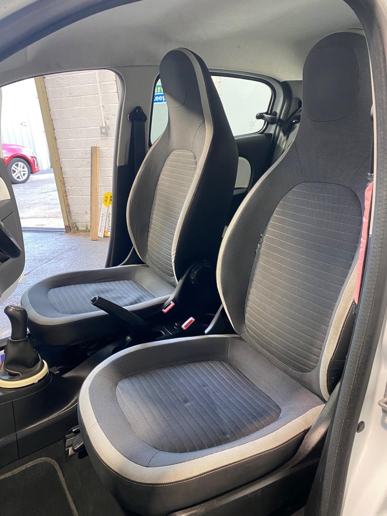 2016 Renault Twingo 1.0 SCe Play Euro 6 5dr HATCHBACK Petrol Manual