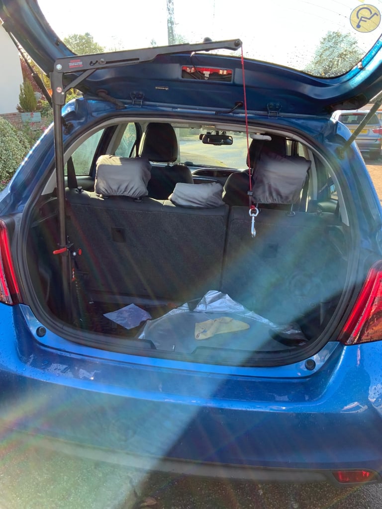 Toyota, YARIS, Hatchback, 2015