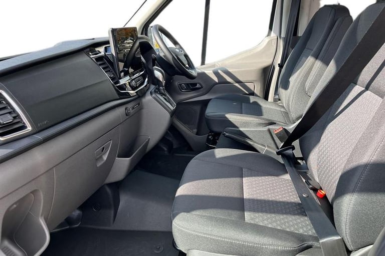 2025 Ford Transit 460 L4 MINIBUS  RWD 2.0 EcoBlue 165ps H3 17 Seate Automatic Minibus Diesel Auto...