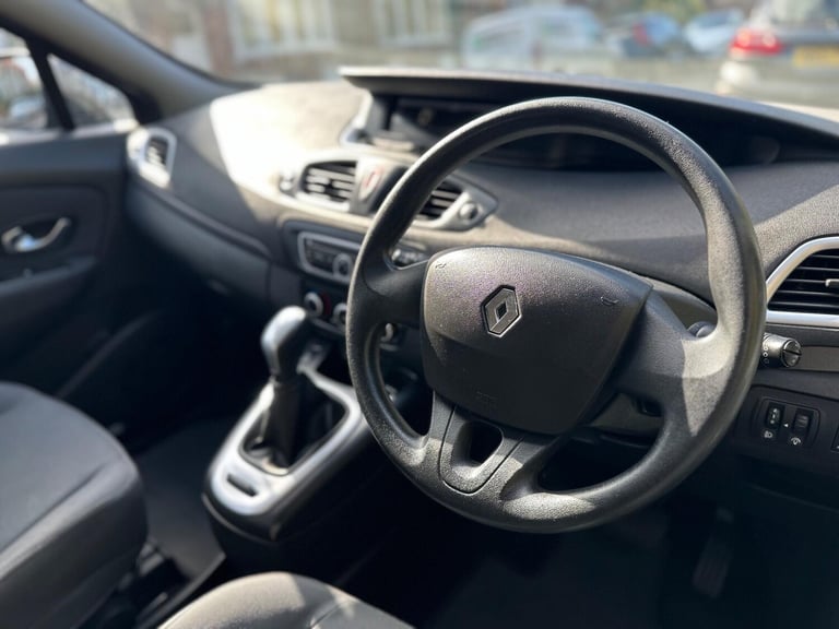2009 Renault Scenic 2.0 VVT Expression CVT Euro 5 5dr MPV Petrol Automatic
