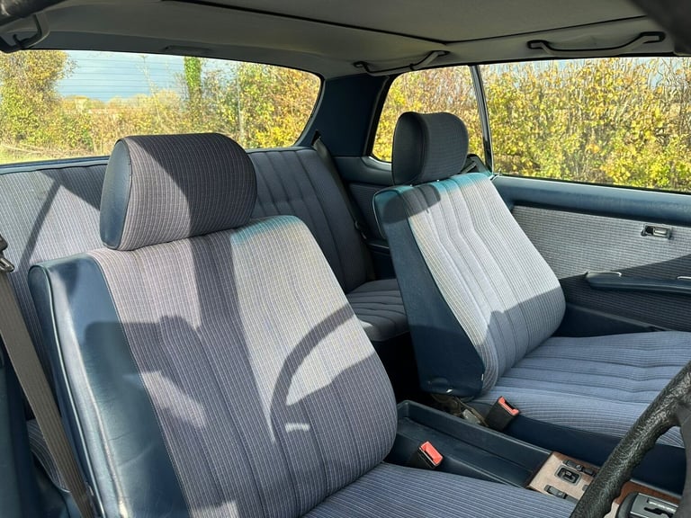 1986 Mercedes-Benz C Class 230 CE Coupe Petrol Automatic