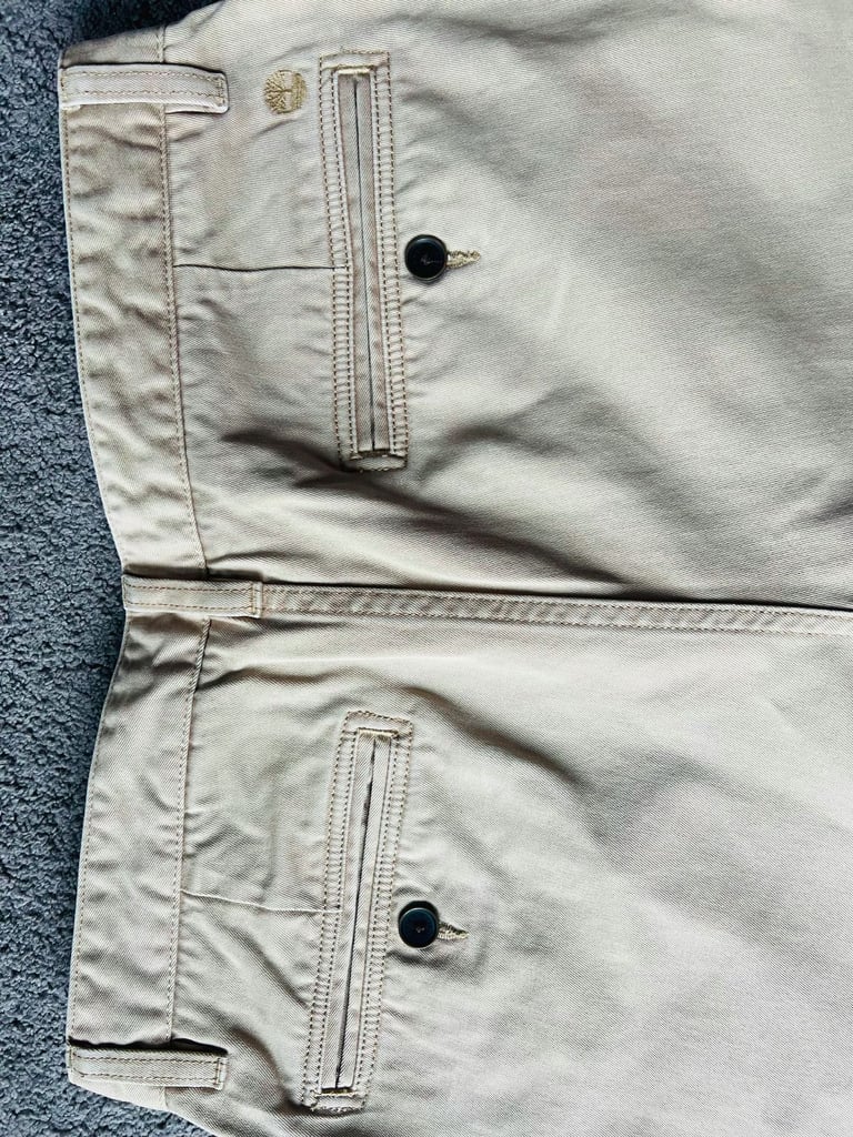 Mens trousers - TIMBERLAND (STONEHAM); 32" waist; colour beige