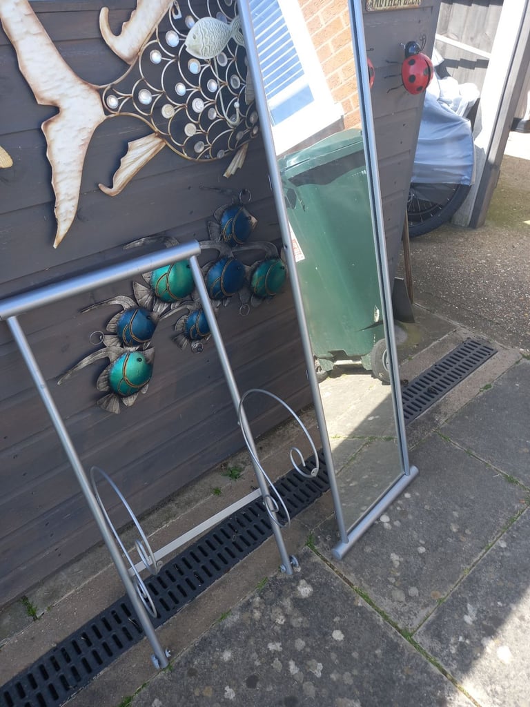 Mirror with stand