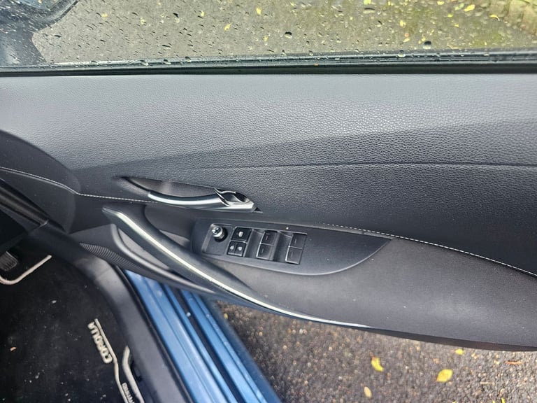 Toyota, COROLLA, Estate, 2019, Other, 1798 (cc), 5 doors