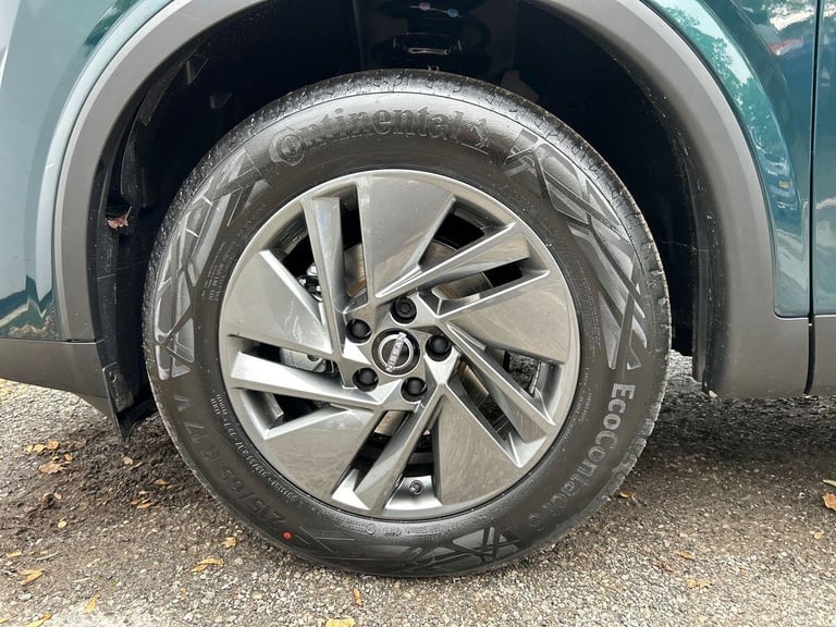 2025 Nissan Qashqai 1.3 DiG-T MH Acenta Premium 5dr HATCHBACK PETROL Manual