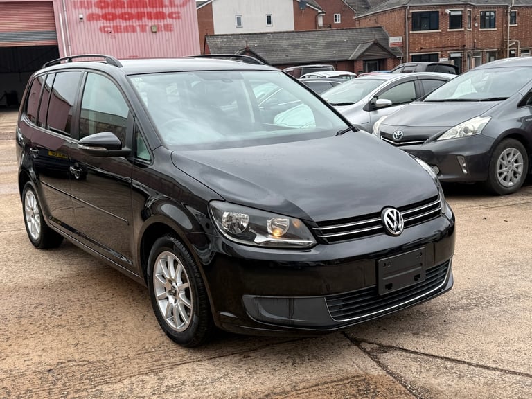 2013 Volkswagen Touran 1.4 Tsi Bluemotion 7 Seater MPV Petrol Automatic