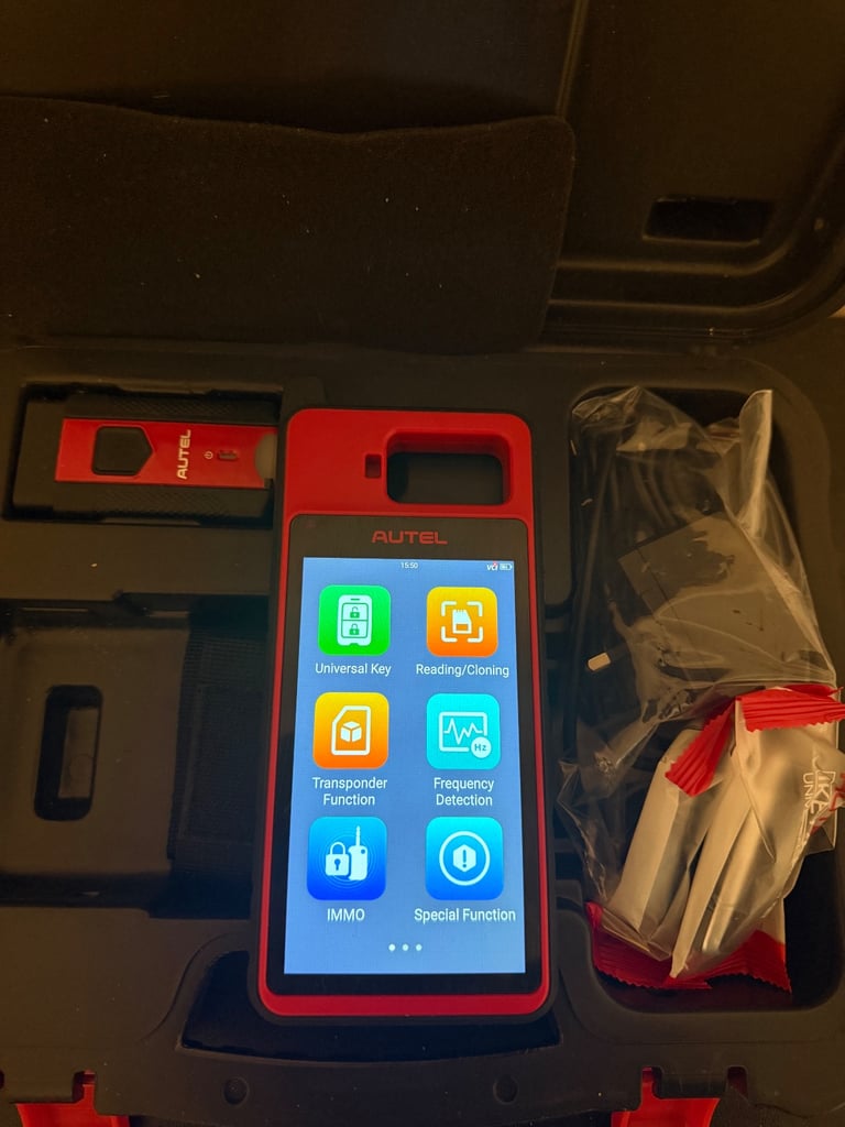 Autel KM100X Key Programmer 