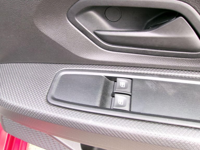 2023 Dacia Sandero 1.0 TCe Essential Euro 6 (s/s) 5dr HATCHBACK Petrol Manual