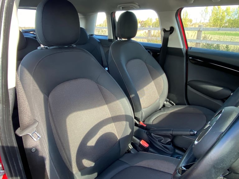 2017 MINI Hatch 1.5 Cooper 5dr - Pepper Pack &amp; Parking Sensors &amp; Full Mini History HATCHB...