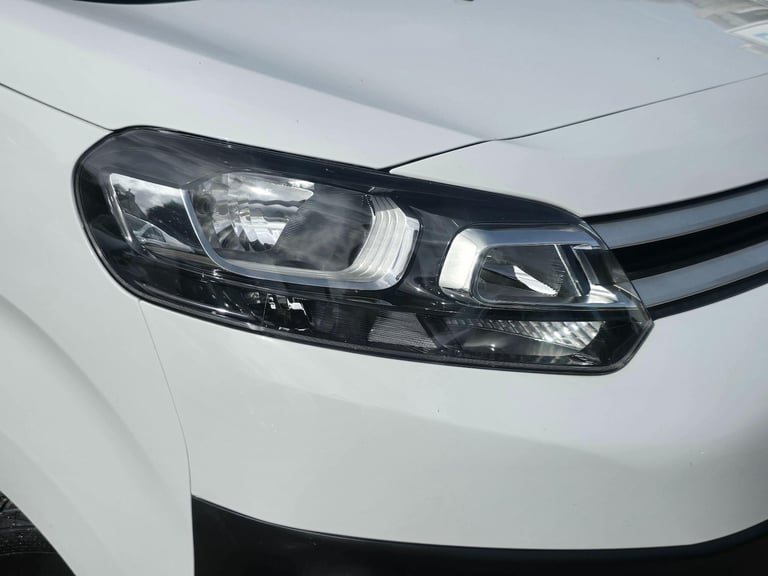2022 Citroen Dispatch 1.5 BlueHDi 1000 Enterprise Pro M FWD 2 Euro 6 (s/s) 6dr PANEL VAN Diesel M...