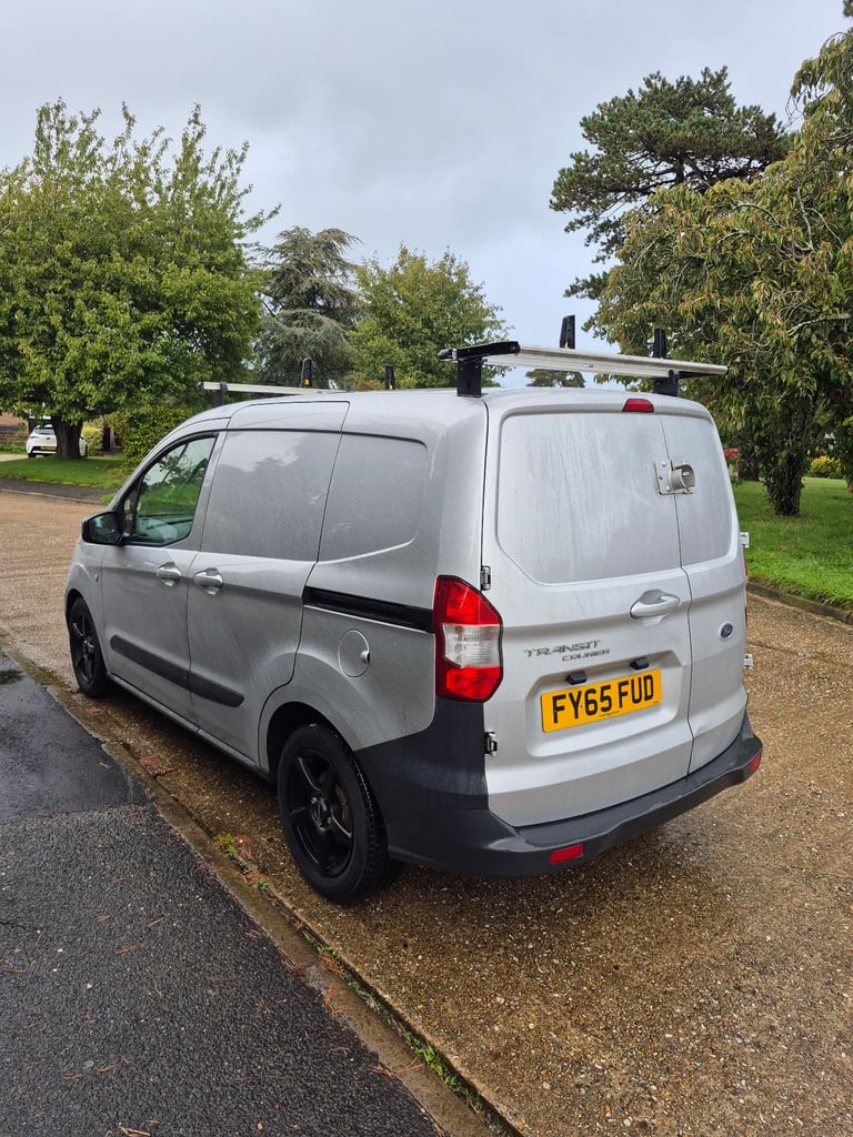 Ford, TRANSIT COURIER, Panel Van, 2015, Manual, 1562 (cc)