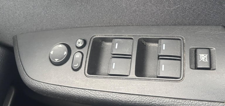 2010 Mazda Mazda6 2.0 TS2 Euro 5 5dr HATCHBACK Petrol Manual