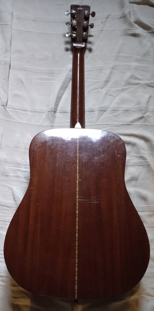 Fender F-35 70's guitar