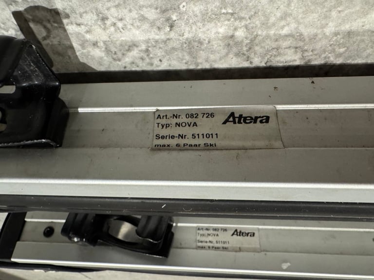 Roof mounted 4 ski rack, Atera Nova