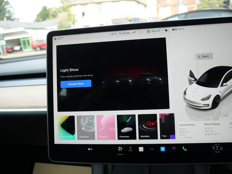 2022 Tesla Model 3 Standard Range Plus Electric Auto RWD (241 bhp) 4dr Electric