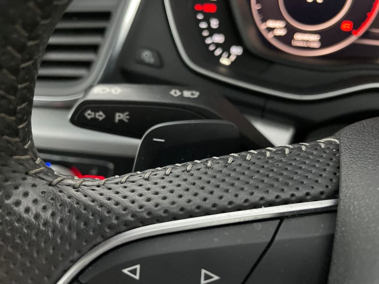 2019 Audi Q5 2.0 TDI 40 S line SUV 5dr Diesel S Tronic quattro Euro 6 (s/s) (190 ps) - S Suv Dies...