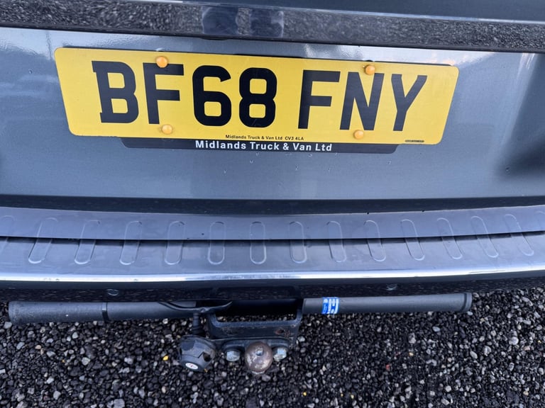 2018 Mercedes-Benz Vito 2.1 116 CDI Sport Crew Van Double Cab 5dr Diesel G-Tronic+ RWD L2 Euro 6 ...