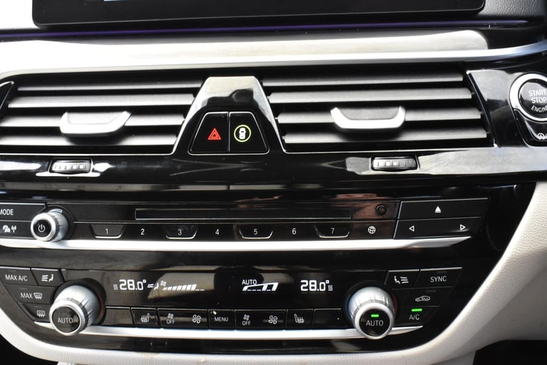 2017 BMW 5 Series 2.0 520d M Sport Auto Euro 6 (s/s) 4dr Diesel