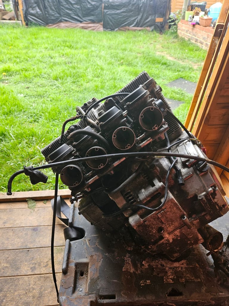 Suzuki Gsx750f engine 