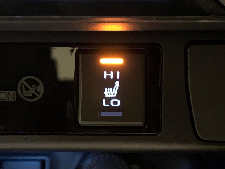 2019 Toyota RAV4 2.5 VVT-h Excel SUV 5dr Petrol Hybrid CVT Euro 6 (s/s) (218 ps) - HEATED SE Suv ...