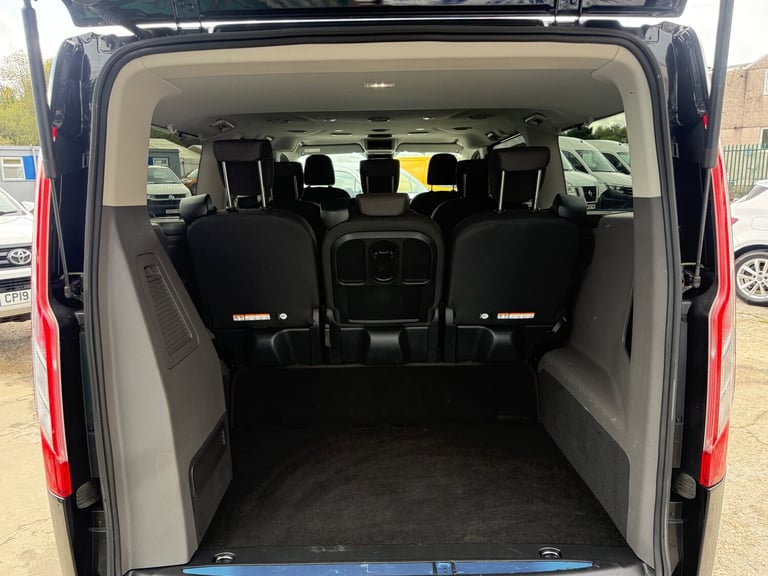 2020 Ford Tourneo Custom 2.0 320 EcoBlue Titanium Minibus Double Cab 5dr Diesel