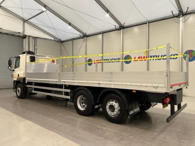 DAFCF 330 6x2 Rear Lift Dropside Scaffolding Truck