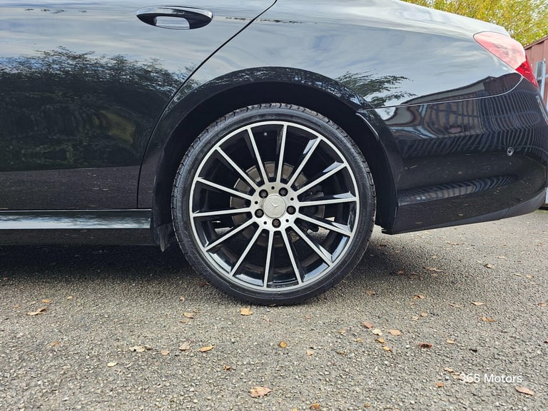  Mercedes-Benz E Class 2.0 E220d AMG Line (Premium) G-Tronic+ Euro 6 (s/s) 4dr Diesel Automatic
