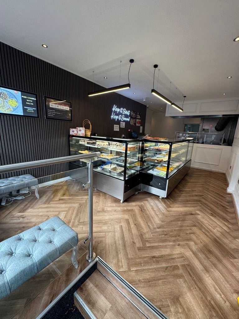 Shop lease for sale, Rochdale Tweedale Street