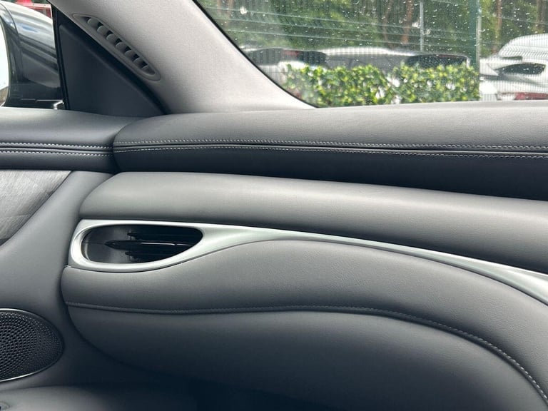 2025 MG MG IM5 300kW Long Range 100kWh 5dr Auto HATCHBACK ELECTRIC Automatic