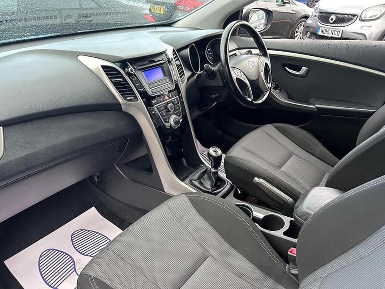 2015 Hyundai i30 1.6 CRDi Blue Drive SE Hatchback 5dr Diesel Manual Euro 6 (s/s) (110 ps) Hatchba...