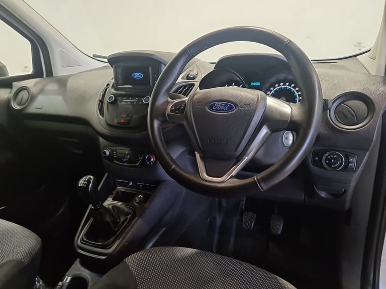 FORD TRANSIT COURIER 1.0 ECOBOOST LEADER P/V PETROL L1 100 BHP SWB