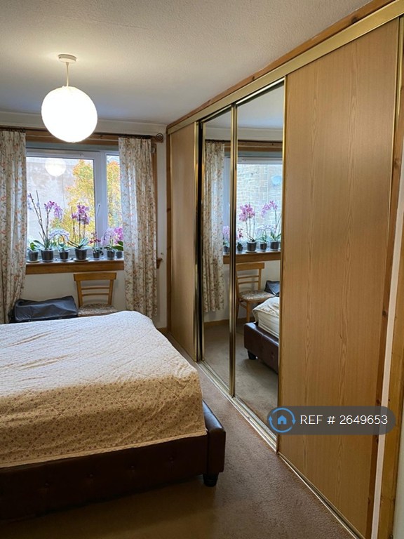 2 bedroom flat in Watson Street, Dundee, DD4 (2 bed) (#2649653)