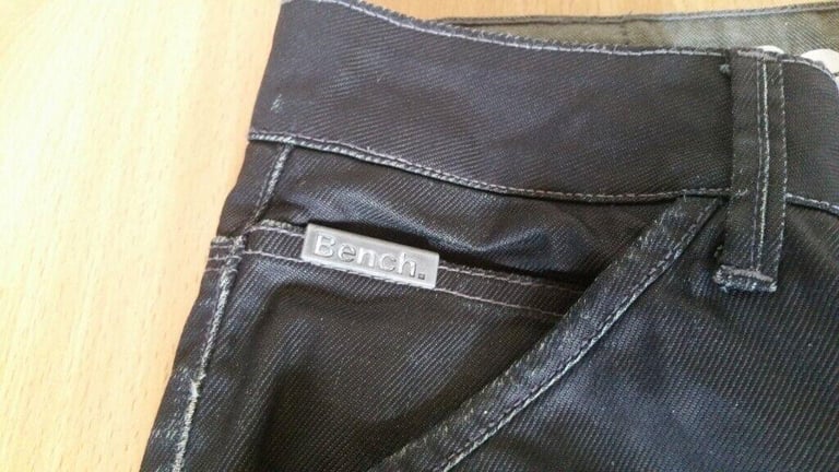 Vintage 00's BENCH  Fly Stud Cargo Jeans. Size : W36. L32