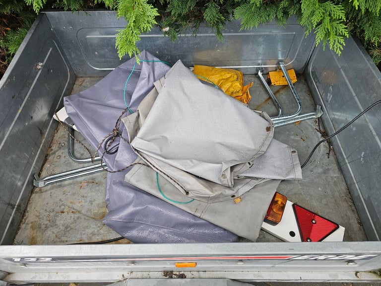 Erde 122 Aluminum light 700kg strong trailer delivery available today 