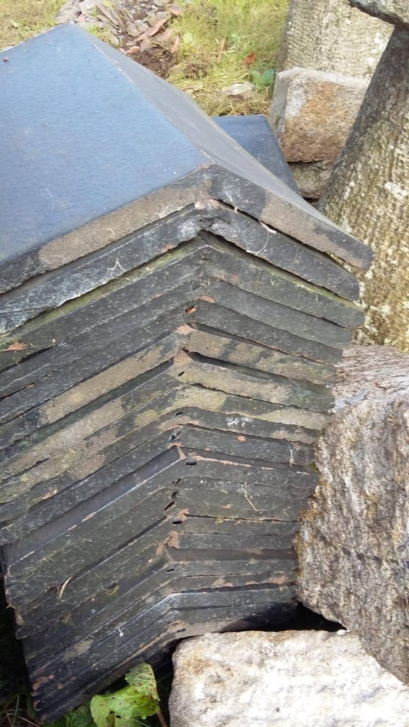 Derrylin bangor blue slates chimney pots roof ridge floor tiles reclai