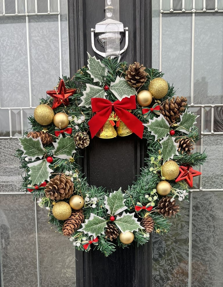 image for SELECTION OF HANDMADE CHRISTMAS WREATHS