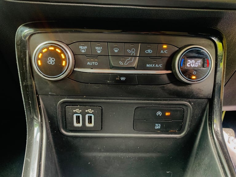 2019 Ford Ecosport 1.0T EcoBoost Titanium Auto Euro 6 (s/s) 5dr HATCHBACK Petrol Automatic