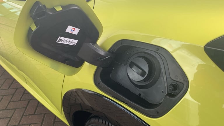 2024 Peugeot 208 1.2 HYBRID GT Hatchback 5dr Petrol Hybrid e-DSC6 Euro 6 (s/s) (136 ps) Hatchback...