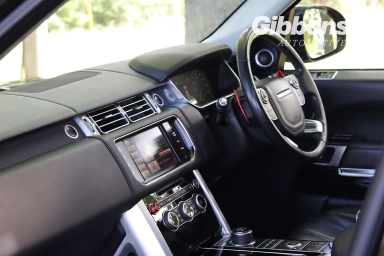 2015 Land Rover Range Rover 5.0 Range Rover Autobiography V8 Auto 4WD 5dr SUV Petrol Automatic