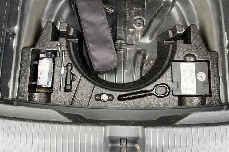 2023 Volkswagen T-Roc 1.0 TSI Life 5dr HATCHBACK PETROL Manual