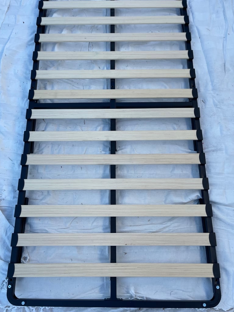 Single Guest Bed. Great Condition 