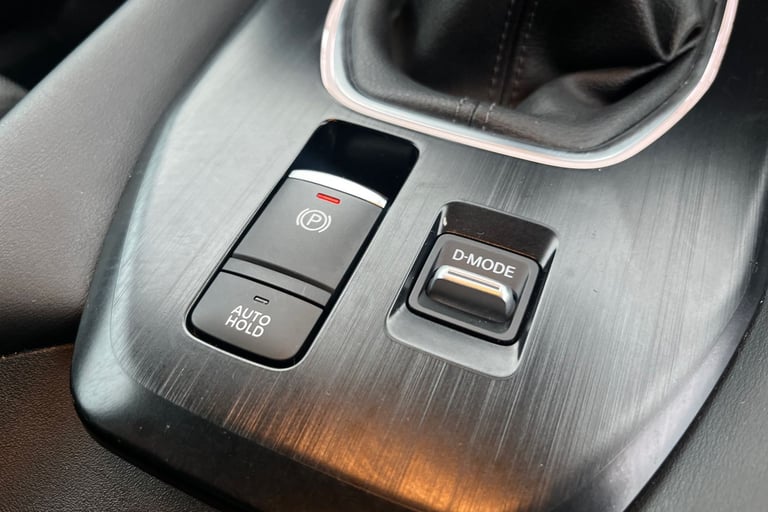 2022 Nissan Qashqai 1.3 DiG-T MH N-Connecta 5dr Hatchback Petrol Manual