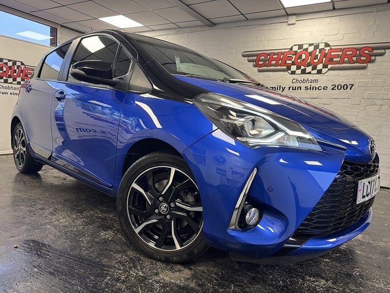 2017 Toyota Yaris VVT-i Blue Bi-Tone Hatchback Petrol Manual