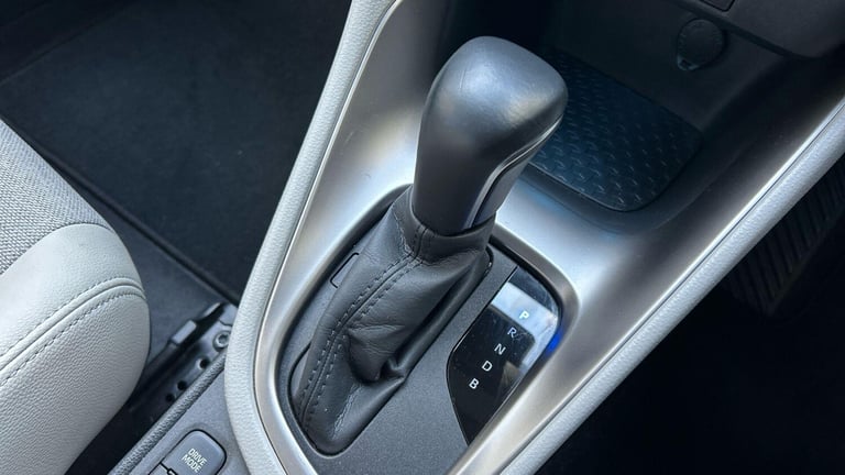 2022 Toyota Yaris 1.5 VVT-h Excel Hatchback 5dr Petrol Hybrid E-CVT Euro 6 (s/s) (116 ps) HATCHBA...