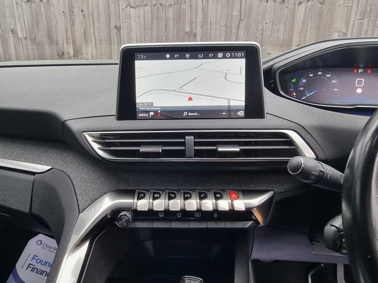 2017 Peugeot 3008 1.2 PureTech Allure SUV 5dr Petrol EAT Euro 6 (s/s) (130 ps) HATCHBACK Petrol A...