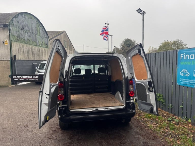  Peugeot Partner 850 SE 1.6 BlueHDi 100 VAN!+AIR CON!+CRUISE CONTROL!+SE