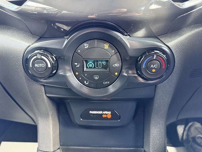 2016 Ford Ecosport 1.5 Titanium 5dr Powershift HATCHBACK PETROL Automatic