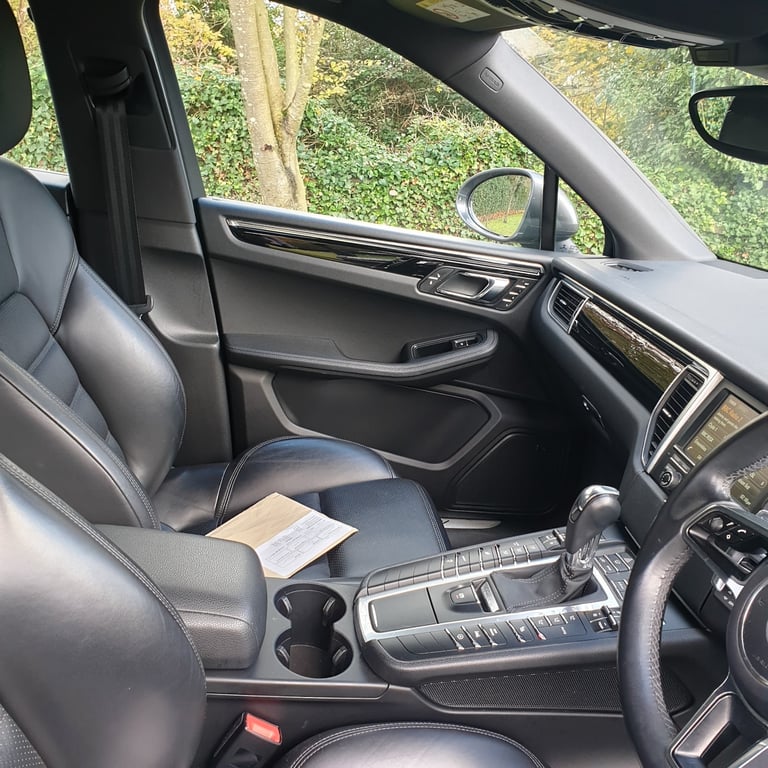 PORSCHE MACAN S (2015) 3.0 TD V6 S SUV 5dr Diesel PDK 4WD Euro 6 260P/S STUNNING