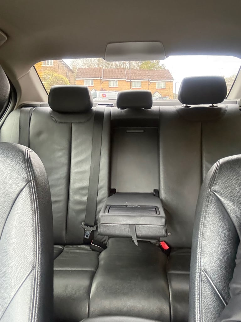 BMW, 3 SERIES, Saloon, 2012, Manual, 1995 (cc), 4 doors