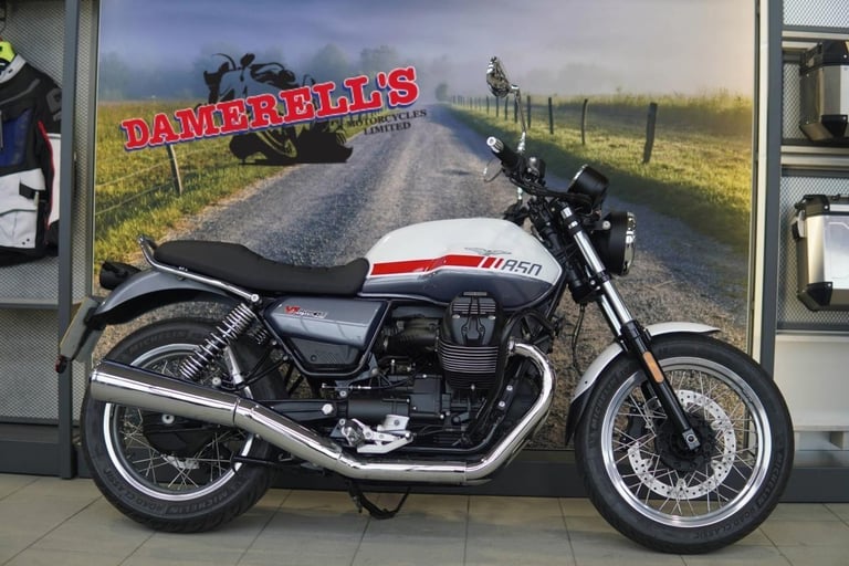 2024 MOTO GUZZI V7 IV SPECIAL WHITE MOTORCYCLE